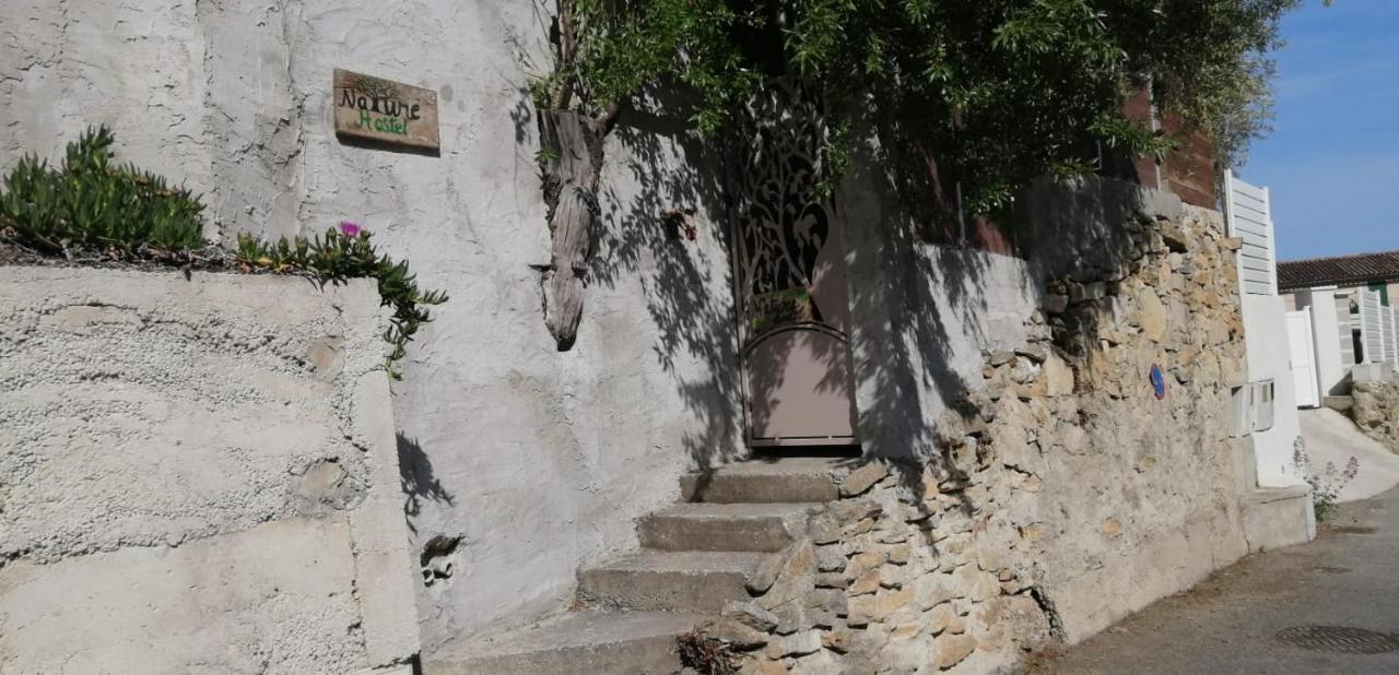 Nature Hostel Ла-Сьота Экстерьер фото
